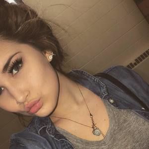 Meet your Posher, Jade